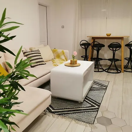 Apartment Tea Novi Sad